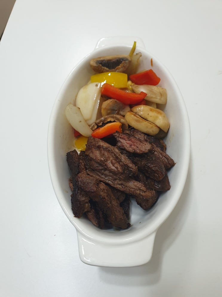 미국산 살치살 후기 / 맛있는 스테이크 즐기기 쿠팡 새벽배송으로 신선도도 두 배~ 미국산 살치살 후기 / 맛있는 스테이크 즐기기 쿠팡 새벽배송으로 신선도도 두 배~