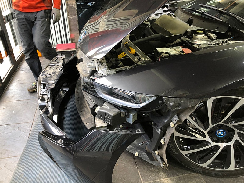서울 서대문구 / 랩핑 / 전체랩핑 / BMW / i8