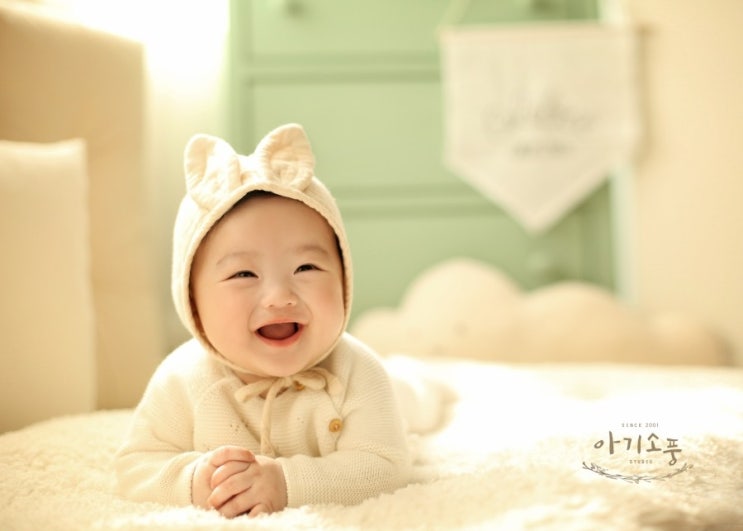  안산베이비스튜디오 아기소풍에서 함께 한 백일사진.