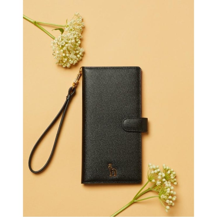 헤지스 악세서리 여성 19FW 블랙 가죽 내부 배색 다기종 휴대폰 케이스 HIHO9F920BK BAR형 추천해요 헤지스 악세서리 여성 19FW 블랙 가죽 내부 배색 다기종 휴대폰 케이스 HIHO9F920BK BAR형 추천해요