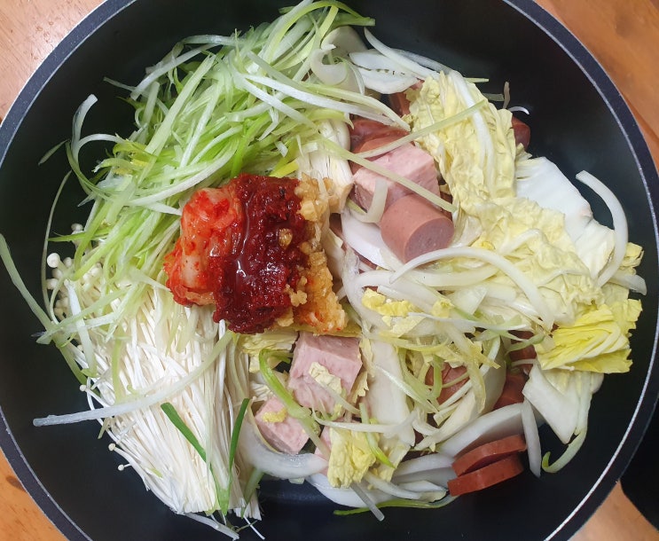  일산 부대찌개 맛집 훼미리 부대찌개 포장 후기