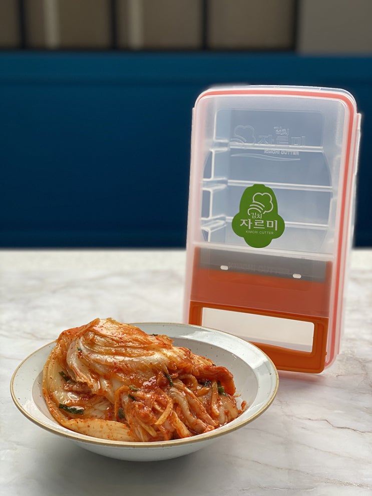  [만개의리뷰] 도마 없이 김치를 자른다?! 김치 자르미