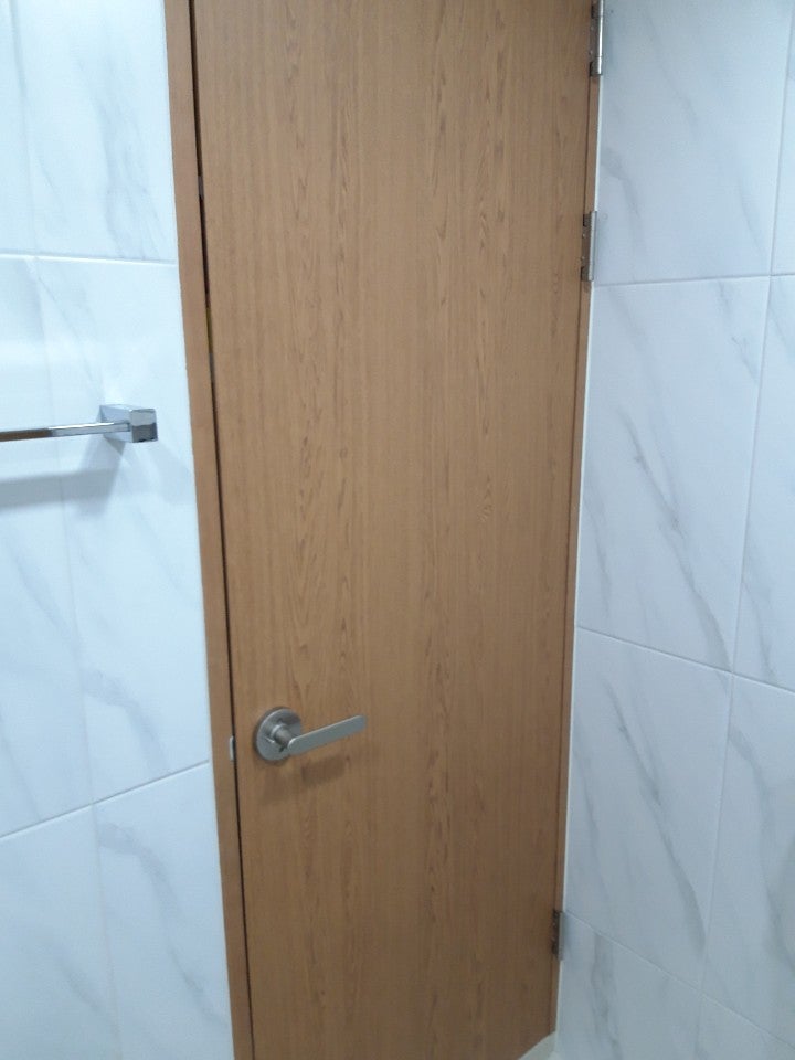 [미닫이문 ABS도어 화장실문, 방문짝교체비용-380,000원 방문손잡이 3개-75,000원]-서울시 강서구 ....