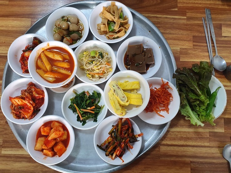 [상무지구 백반 맛집] 행복식당이라고 아시나요? 점심으로 딱!