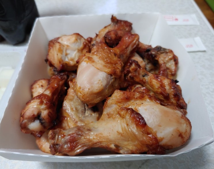  굽네치킨 오리지널 칼로리/가격/맛 세 박자 속에