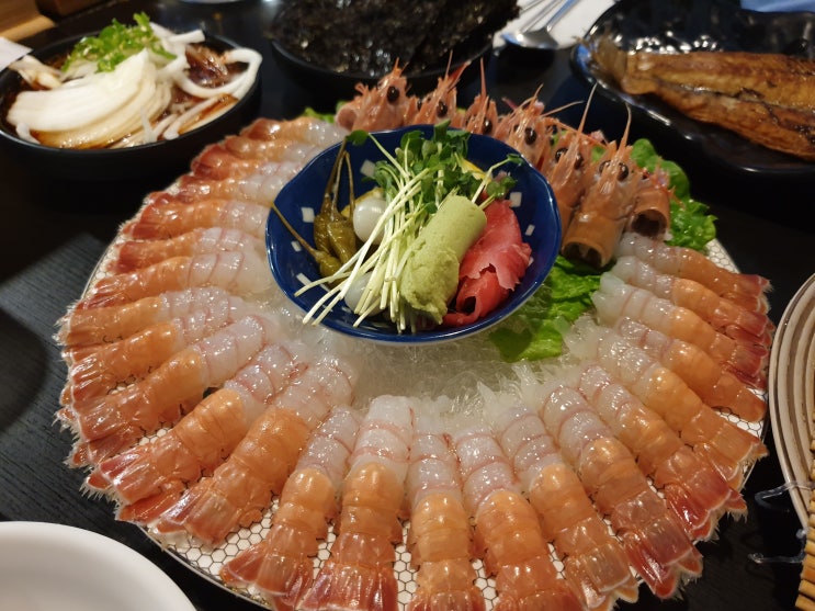  저렴하고 신선하게 성산 고등어회 와 딱새우를 즐길 수 있는 맛집 " 성산 섭지코지로 "