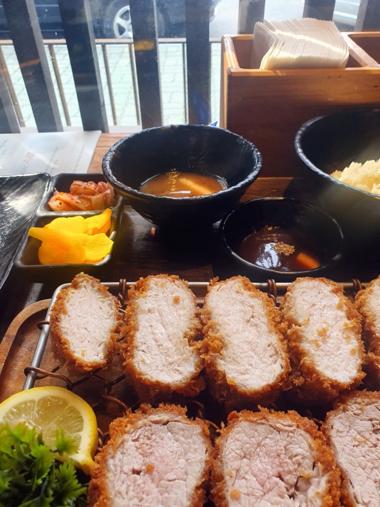  청주 깔끔한 일식집, 돗토리