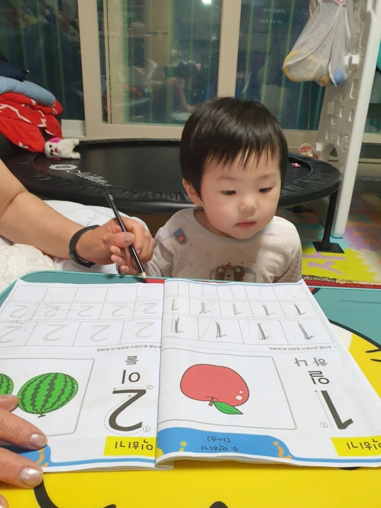  공부하기가 무진장 싫은 쭈니의 일상 대공개