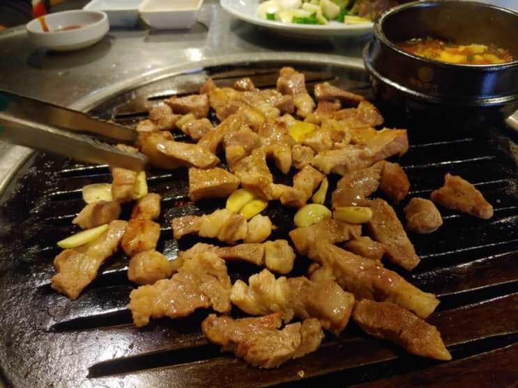 청량리 고기집/청량리 주먹고기 맛집. 마포어메주먹고기 청량리 고기집/청량리 주먹고기 맛집. 마포어메주먹고기