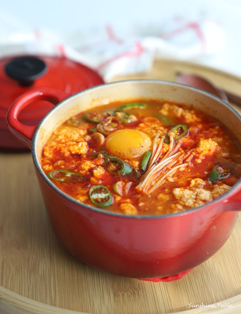 순두부찌개 끓이는법, 칼칼한 양념에 돼지고기 듬뿍! : 네이버 블로그