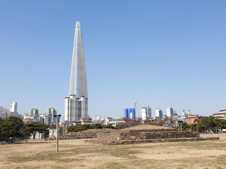 서울 송파 산책하기 좋은 곳 석촌동고분군