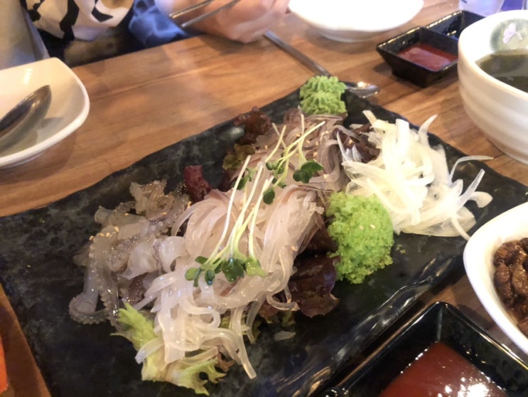  [신중동] 산오징어가 맛있는 "바람난오징어"