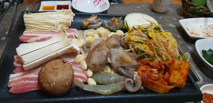 여수 차가네 통큰해물삼합집 / 토박이에게 소개받은 여수삼합맛집