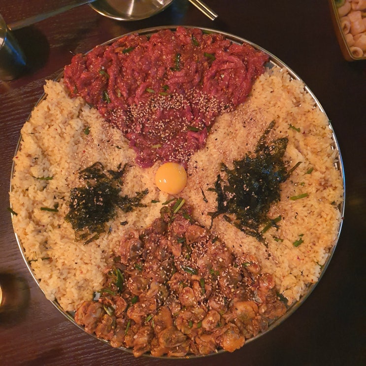 구디신상술집 단골손님 꼬막+육회비빔밥 황제비 영접!