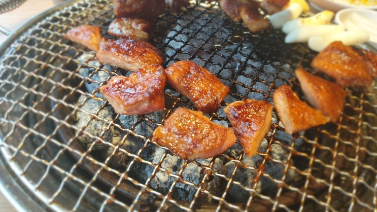  오목교역 맛집 숯불갈비 무한리필로 유명한 명륜진사갈비를 다녀왔습니다.