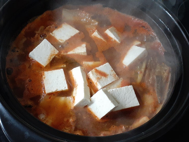  우렁이로 된장찌개 맛있게 끓이는법, 알고보면 너무 쉽다?