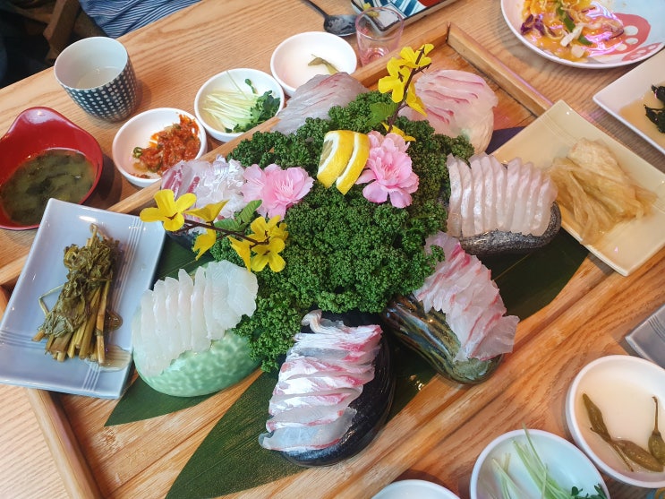 서귀포신시가지 다금바리횟집 스끼다시 깡패!! 서귀포신시가지 다금바리횟집 스끼다시 깡패!!