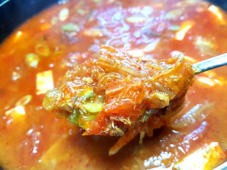  신김치, 묵은지가 필요하다면 동원 양반김치 묵은지 김치를 드세요