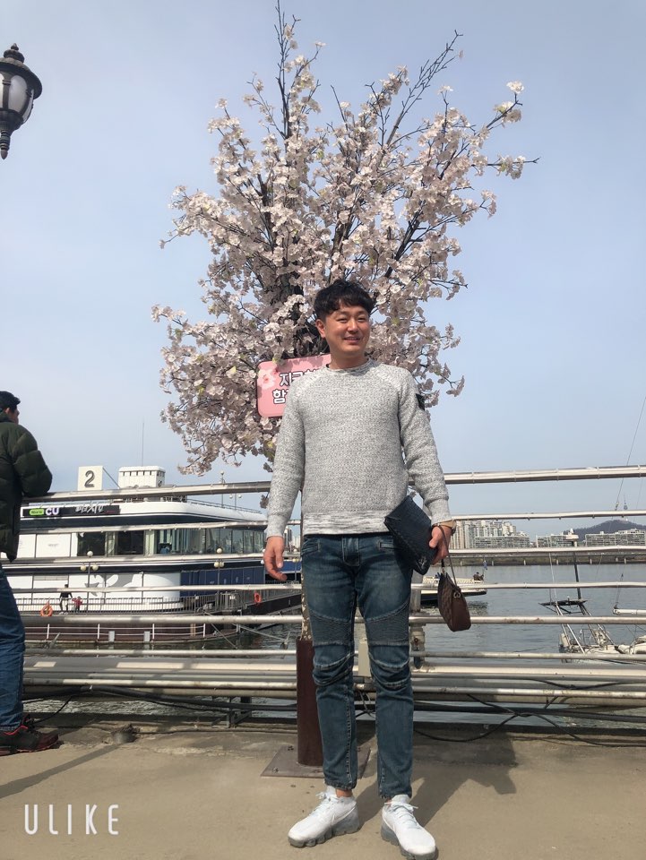 작년 한강 벚꽃놀이 갔던날..올해는 포기..