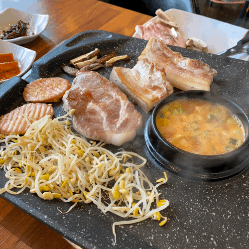  김천맛집추천: 지례흑돈세상 수라간/김천지례맛집,김천흑돼지맛집,김천연말모임