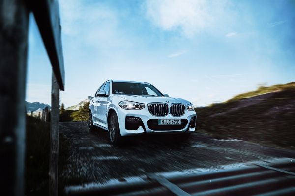  BMW THE ALL-NEW X3 xDrive 30e 출시