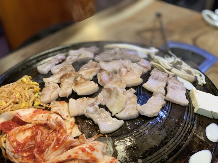  [쌍문역삼겹살추천]본가솥뚜껑생삼겹살에서 삼겹살 먹방후기