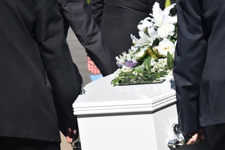 [아름답게 죽을 권리3] “잘 알아야 행복한 장례식치룬다”...장례시스템 길라잡이