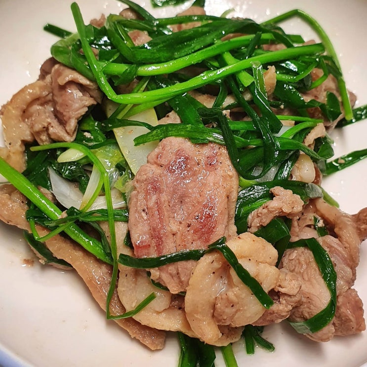 오리는 살안쪄요, 오리로스와 부추의 만남 오리는 살안쪄요, 오리로스와 부추의 만남