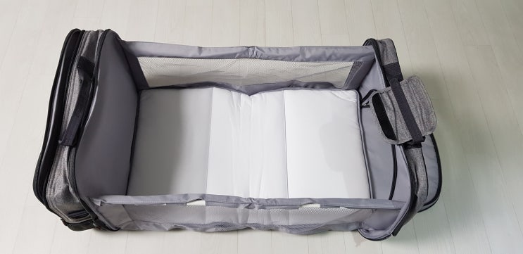  휴대용 아기침대 겸 기저귀가방 멀티 기능 레스떼 베이비백 :: 아기랑 외출이 즐거워