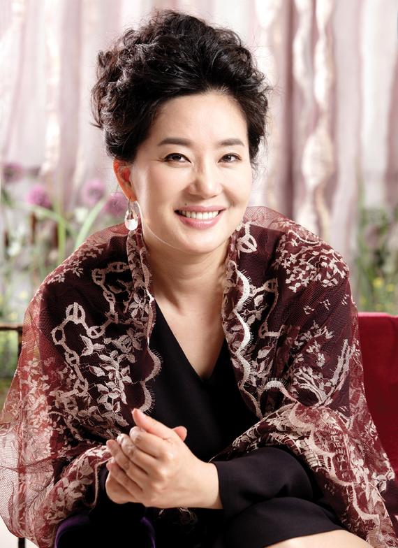 오미희 나이 이혼 사유 이유 학력위조 암투병 딸 자녀 전 남편 재혼 결혼 키 학력 고향 배우 탤런트 영화 드라마 오미희 나이 이혼 사유 이유 학력위조 암투병 딸 자녀 전 남편 재혼 결혼 키 학력 고향 배우 탤런트 영화 드라마