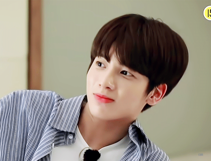 [잡담] 어제 강태현 시구 때 유독 데뷔 초 느낌나 | 인스티즈