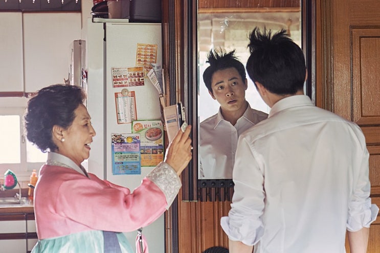 영화 엑시트 결말 스포 줄거리 평가 해석