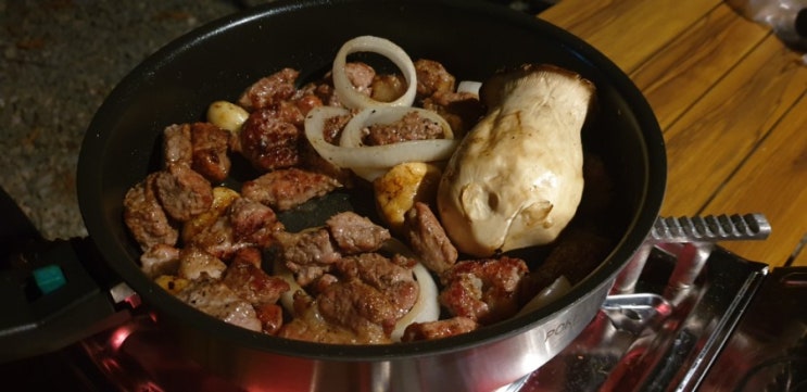  용인랜드숲속캠핑장, 캠핑먹거리 메뉴추천(1박2일 캠핑아침점심저녁메뉴, 캠핑간편식으로 맛있게 먹기 성공했어요.)