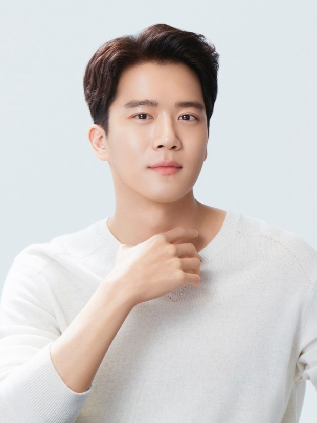  하석진 집 아파트 출연료 재산 나이 키 알아보자