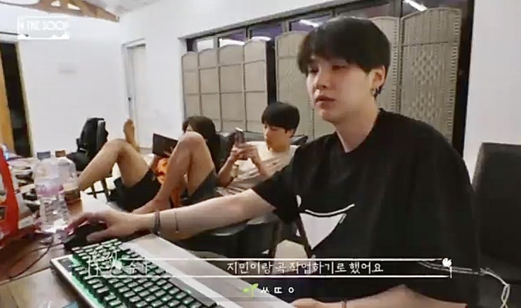  존 시나가 말하는 자신이 BTS 광팬인 이유