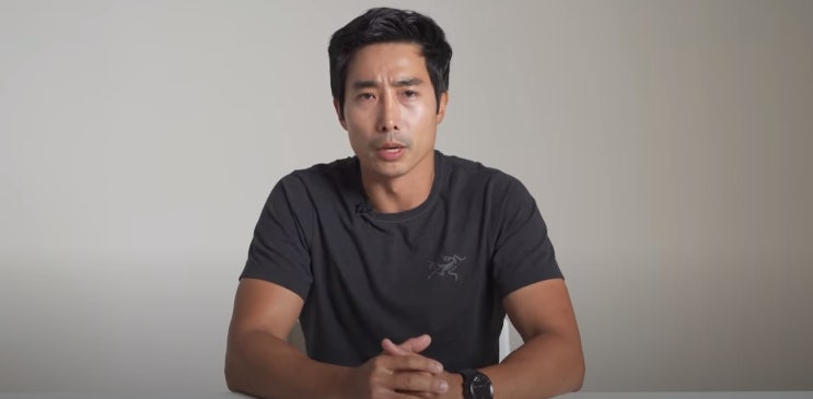 이근 대위, '빚투' 해명 '현금+스카이다이빙 장비로 변제…오해 없길' 이근 대위, '빚투' 해명 '현금+스카이다이빙 장비로 변제…오해 없길'