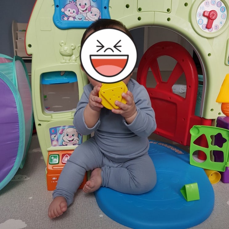  생후9개월 아기발달: 내 아이의 성장 특징들을 기록하다.