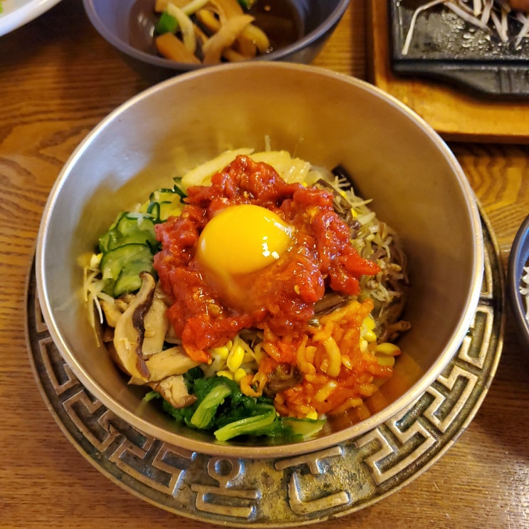  [전주맛집] 이목대에서 육회비빔밥과 떡갈비 먹었어요.