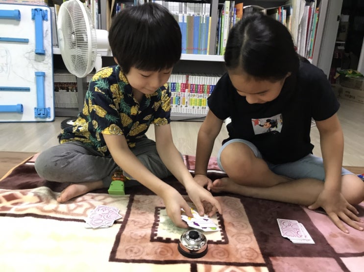  추석연휴 사촌 동생과 할리갈리
