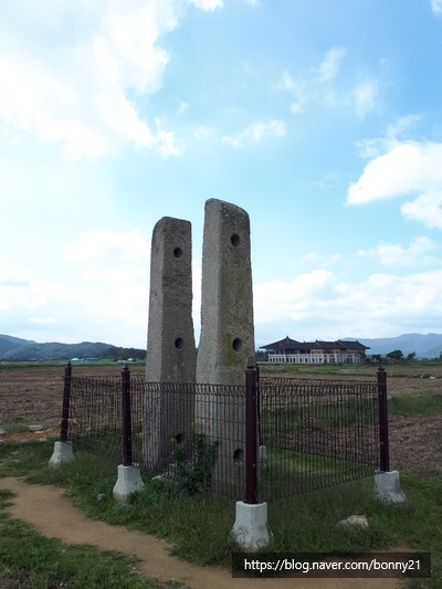  가을 산책 - 구황동 당간지주, 황성공원, 오릉 그리고 어마무시