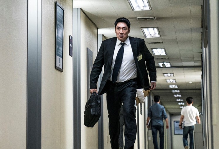 영화 블랙머니 줄거리 평가 해석 결말 스포 실화 영화 블랙머니 줄거리 평가 해석 결말 스포 실화