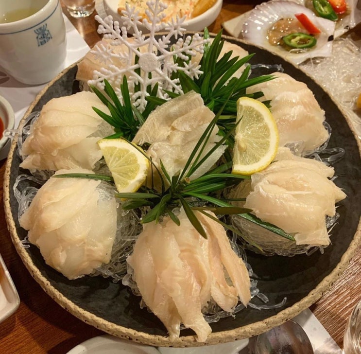 싱가포르에서 먹는 신선한 한국식 회, "바담"