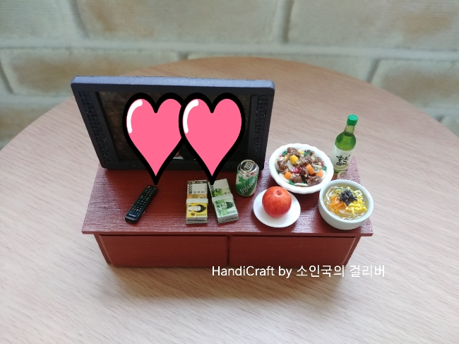  [주문제작] TV세트. 미니어쳐모형. 음식미니어쳐. 모형미니어쳐. 납골당꾸미기. 납골당소품
