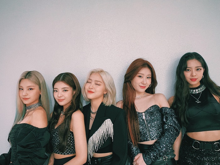  ITZY 무대하다 얼떨결에 자신을 마주한 예지