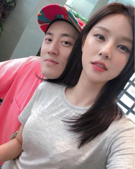  두산 며느리 조수애, 남편 사진 삭제 이어 SNS 계정 폐쇄. 불화설 논란 정리