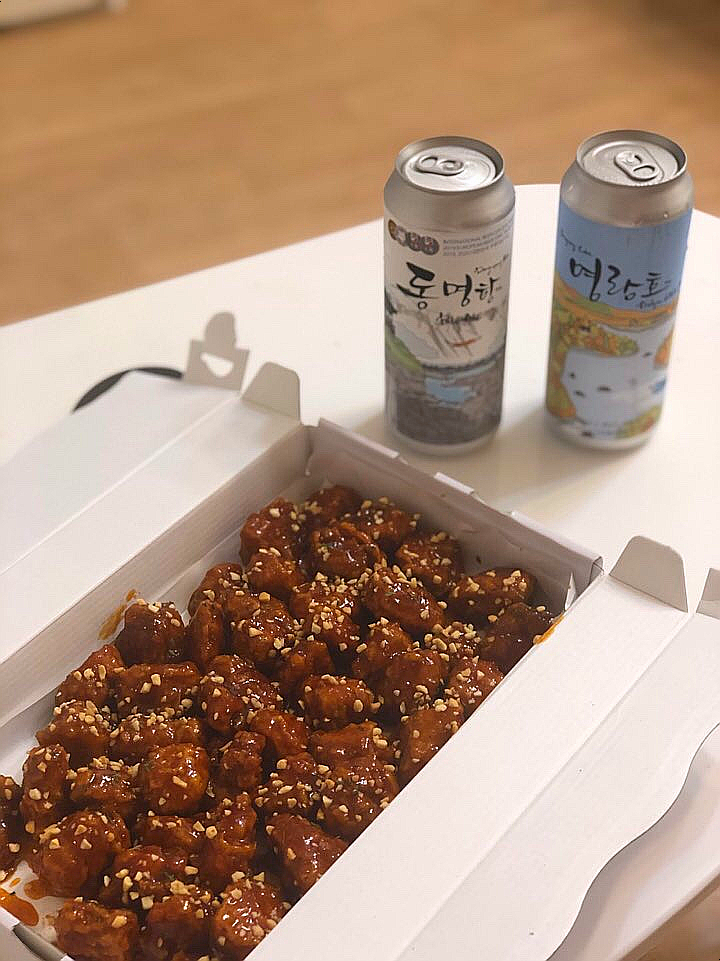  예스닭강정과 속초 크래프트루트 수제맥주를 함께