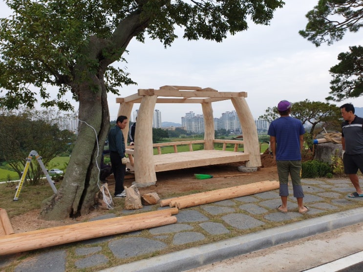  충남 보령시 면천동 병원조경시설 조경식재 조경시설물 원두막조경 정자조경