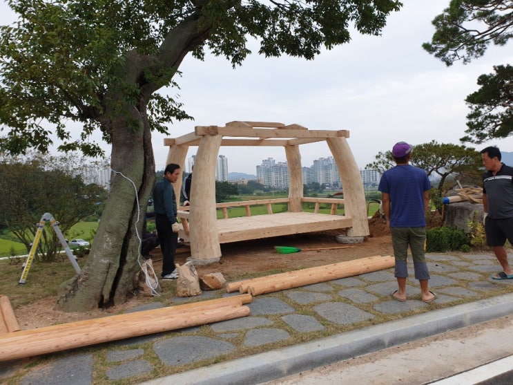 충남 보령시 면천동 병원조경시설 조경식재 조경시설물 원두막조경 정자조경