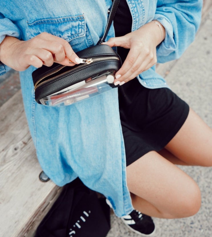  네이버 오늘의 회화 It seems to have fallen from your bag 가방에서 떨어진 것 같아요