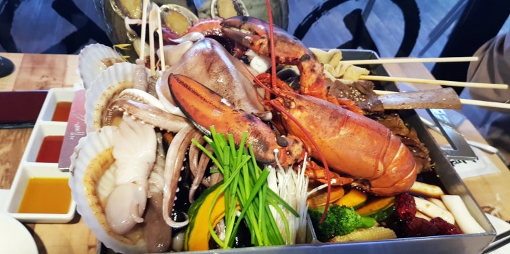  인기명 삼성점에서 랍스터 조갈찜